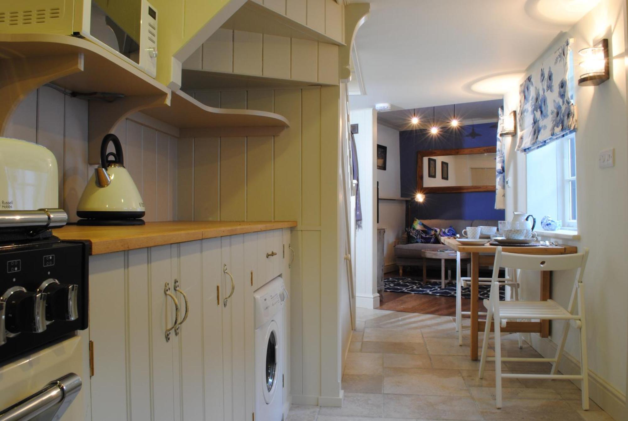 Courtyard Cottages Lymington, 2 Adults Only Экстерьер фото
